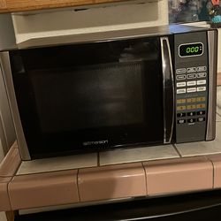 Microwave  Emerson