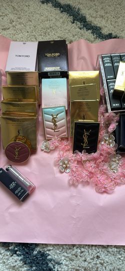 Makeup maquillaje prices each $25-$35