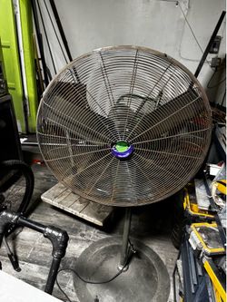 Shop fan