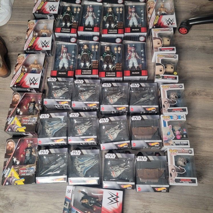 Large Lot Of 32 Action Figures, WWE, Funko, Star Wars, Demon Slayer Collectibles