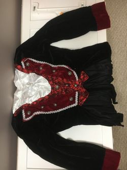 Vampire costume ( 8-10 age ) Halloween