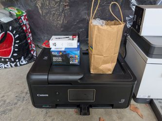 Pixima TR8620a Printer and ink