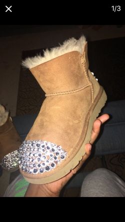 Size 3 custom uggs