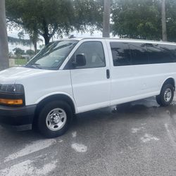2019 CHEVROLET EXPRESS 3500 