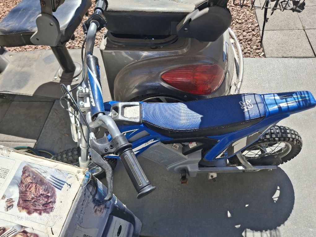Kids Blue Hyper Motorcycle
