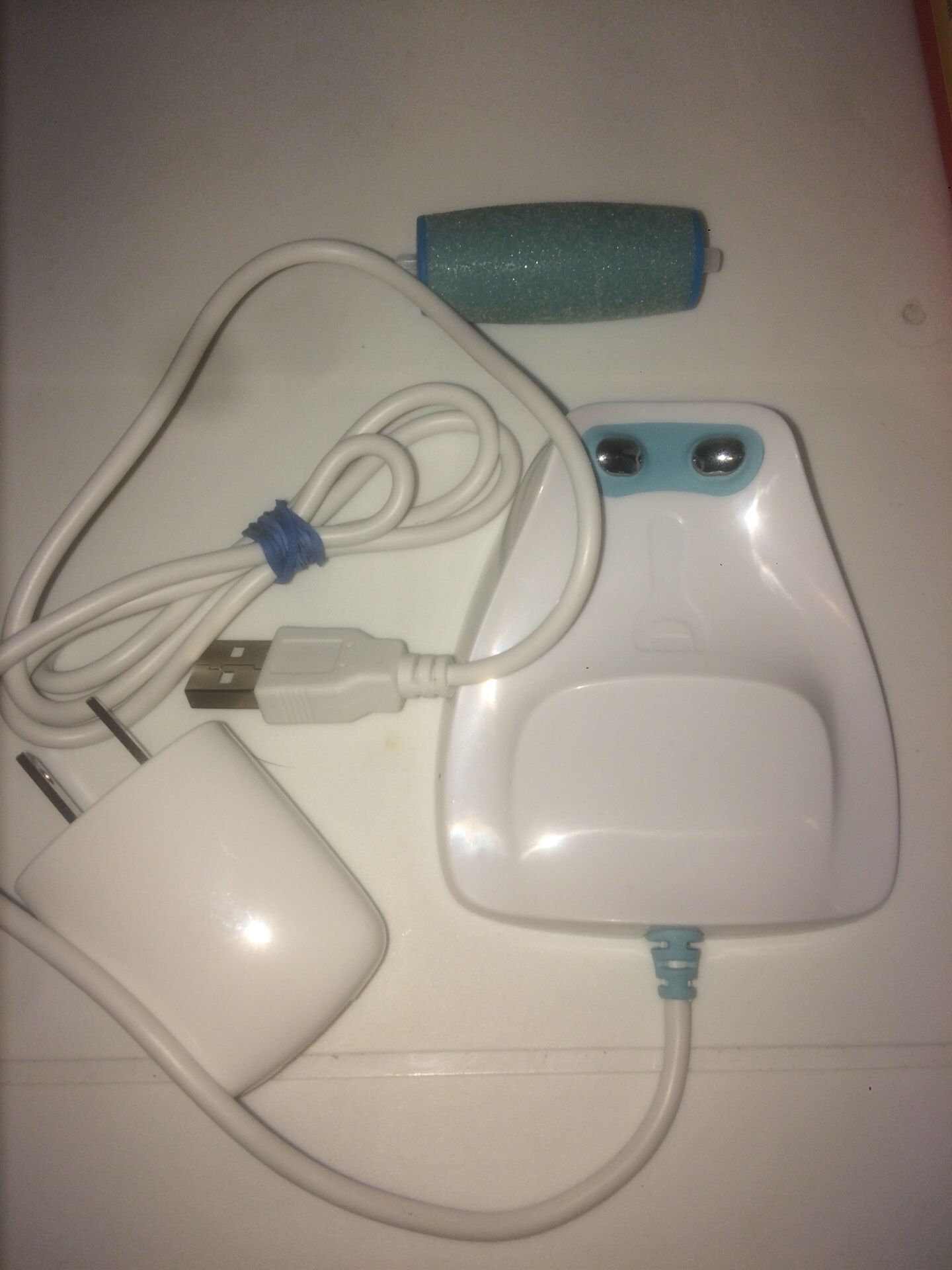 Amope Pedi perfect Wet & dry, Replacement charger base and roller
