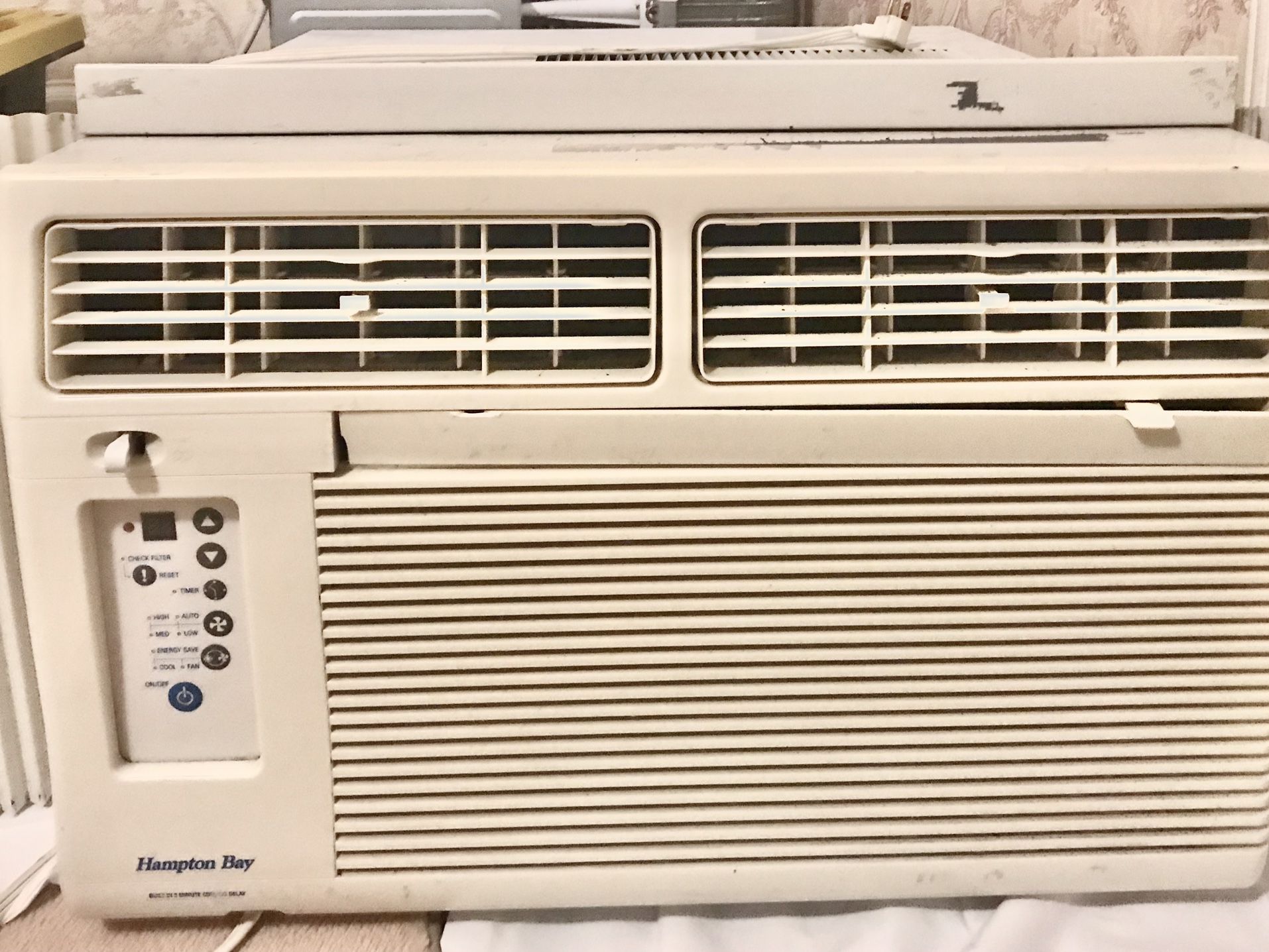Hampton bay Window Unit Air Conditioner Keep You During for Sale in