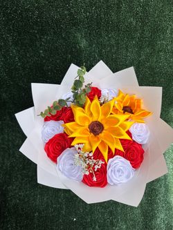 Eternal Rose Bouquet