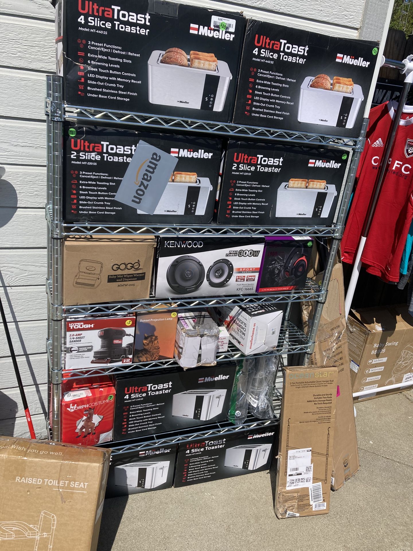 Huge Yard Sale Over 500 Items