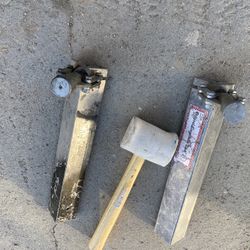 corner bead and hammer