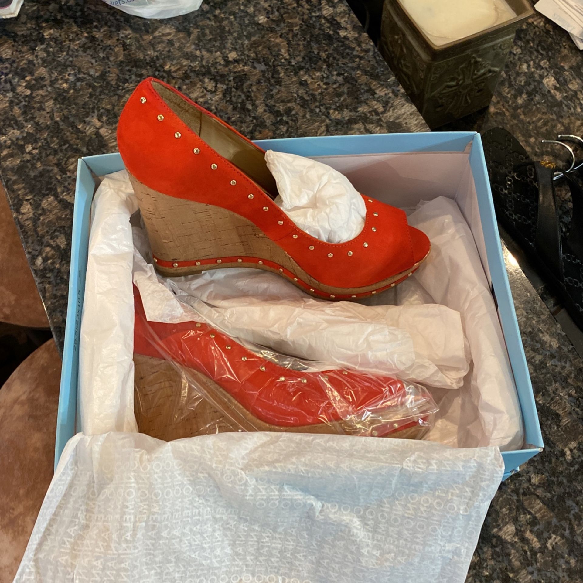 Antonio Melani Wedge Sz 7.5