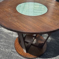 Table + 4 Chairs 