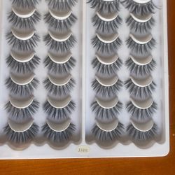 14 Pairs Of Lashes