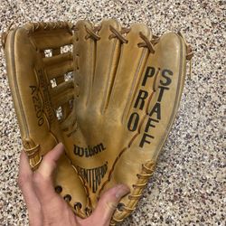 Wilson PRO STAFF Right Hand Throw Baseball Glove A2200 Centerfold JAPAN