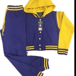 Sweatsuit Size. S . M. L. XL . 2x .3X 