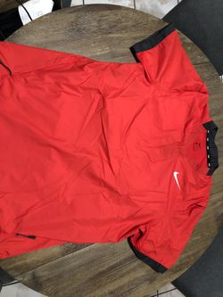 Nike Short Sleeve Jacket Men’s Medium 