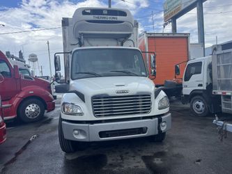 2015 Freightlner Model M2 