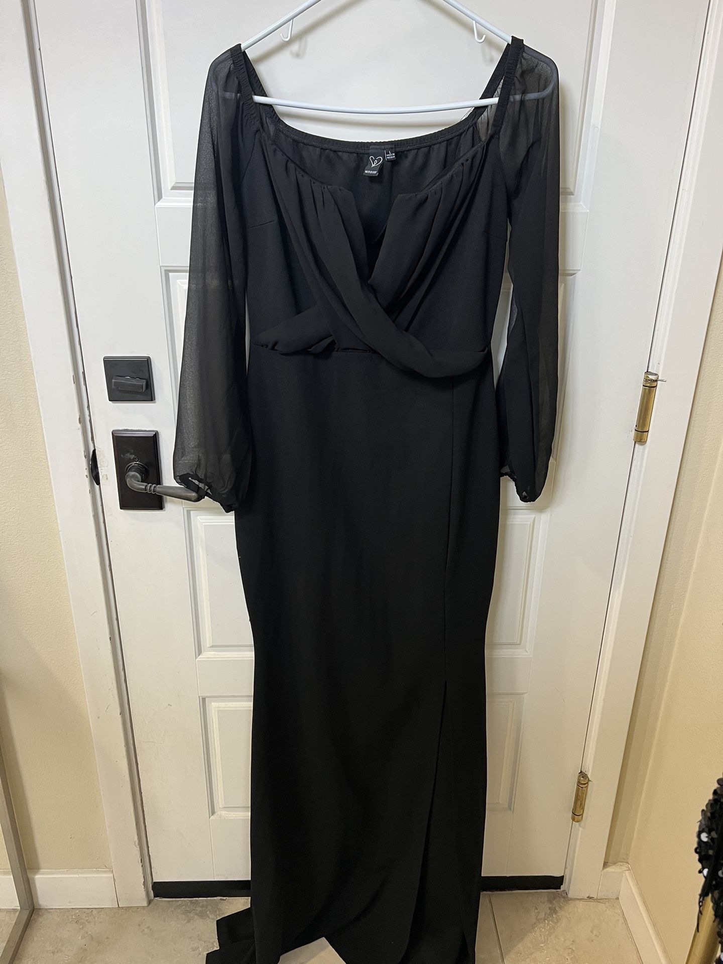 Stunning Black Formal Dress For Wedding Or Prom