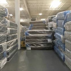 So Many Mattresses To Choose From! 