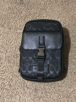 Coach Signature Crossbody Sling Bag Black