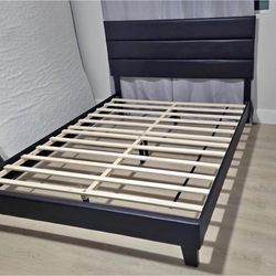 NEW IN BOX Modern Full Size Black Platform Bed Frame