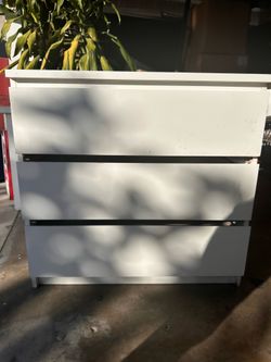 IKEA 3 drawer dresser
