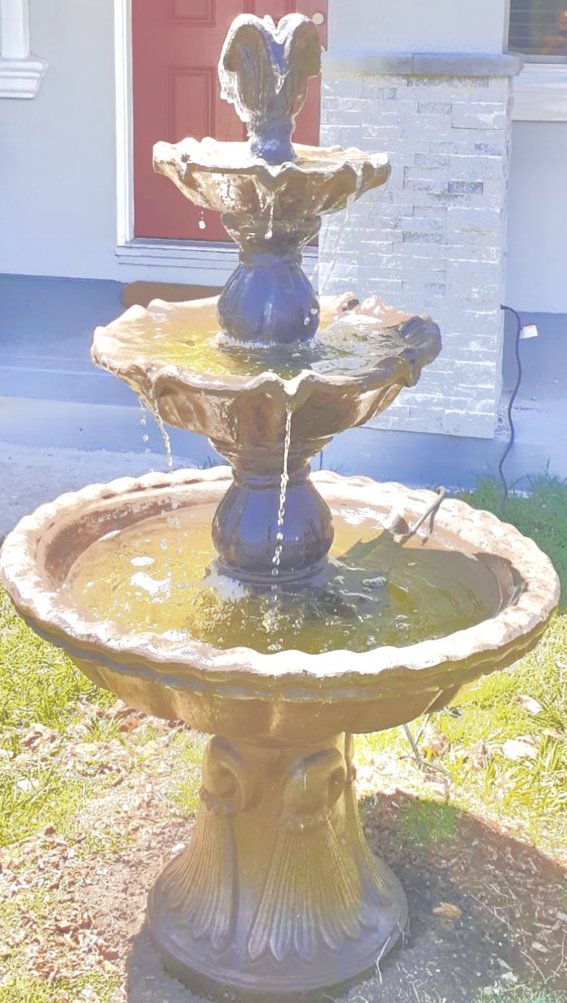 Beautiful Outdoor Water Fountain 5ft