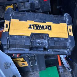 Dewalt Toughsystem Stereo