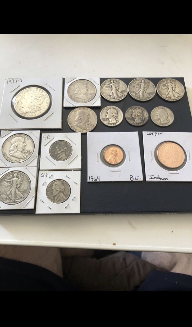 Morgan silver dollar, silver half dollar, Washington silver quarter, coin lot