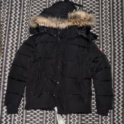 Canada Goose Jacket