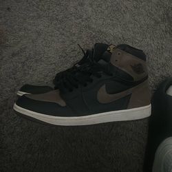 Jordan 1’s “Palomino”