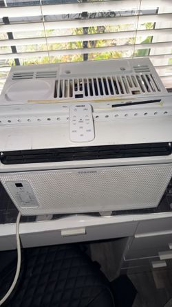 Toshiba 6,000 BTU 115 Volt Window Air