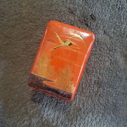 SMALL JAPANESE LACQUERED BOX - VINTAGE