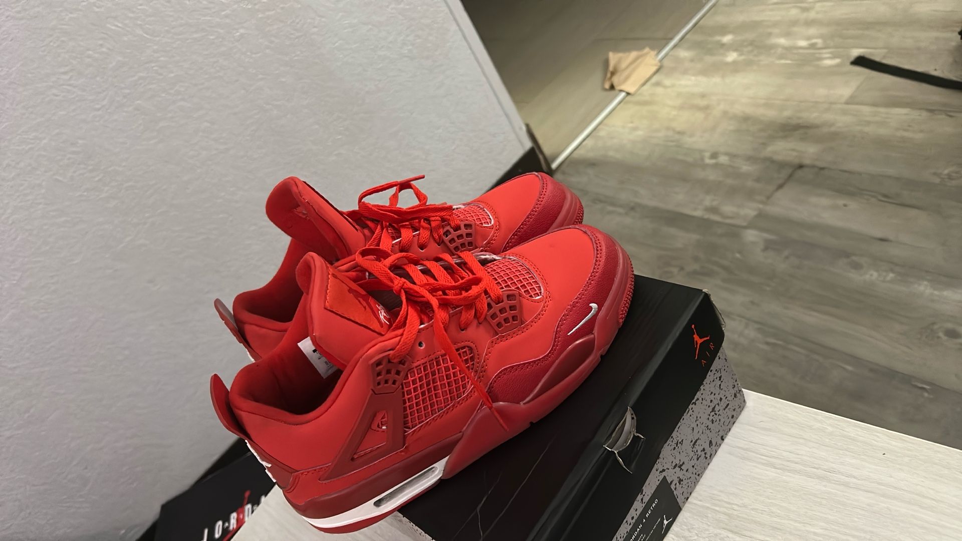 Jordan 4s