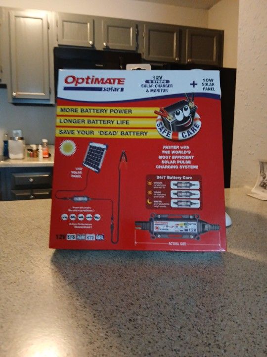 Optimate Solar Charger