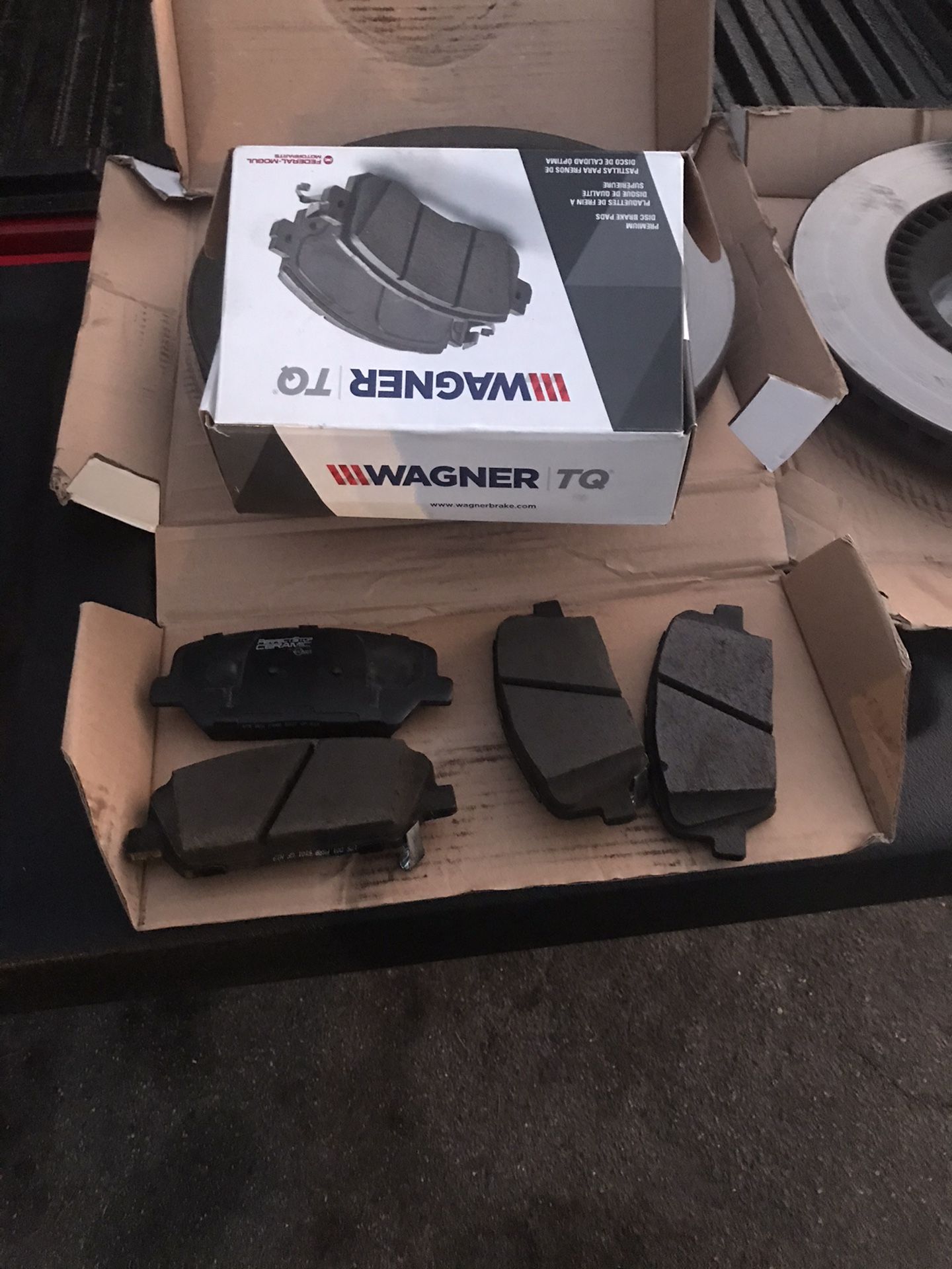 2012 Kia Optima SX front break pads $25