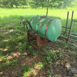 200 Gallon PTO Sprayer 24' Coverage 