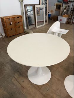 White Imperial 36 inch pedestal dining tables White Imperial 36 inch pedestal dining tables