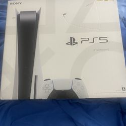 PS5 new in its box 720 a single control if who the other can negotiate available collected at my house cahs write me to my number
