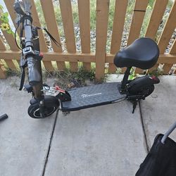 Electric scooter
