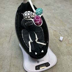 4moms mommaroo baby swing