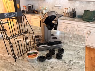 Bartesian cocktail maker