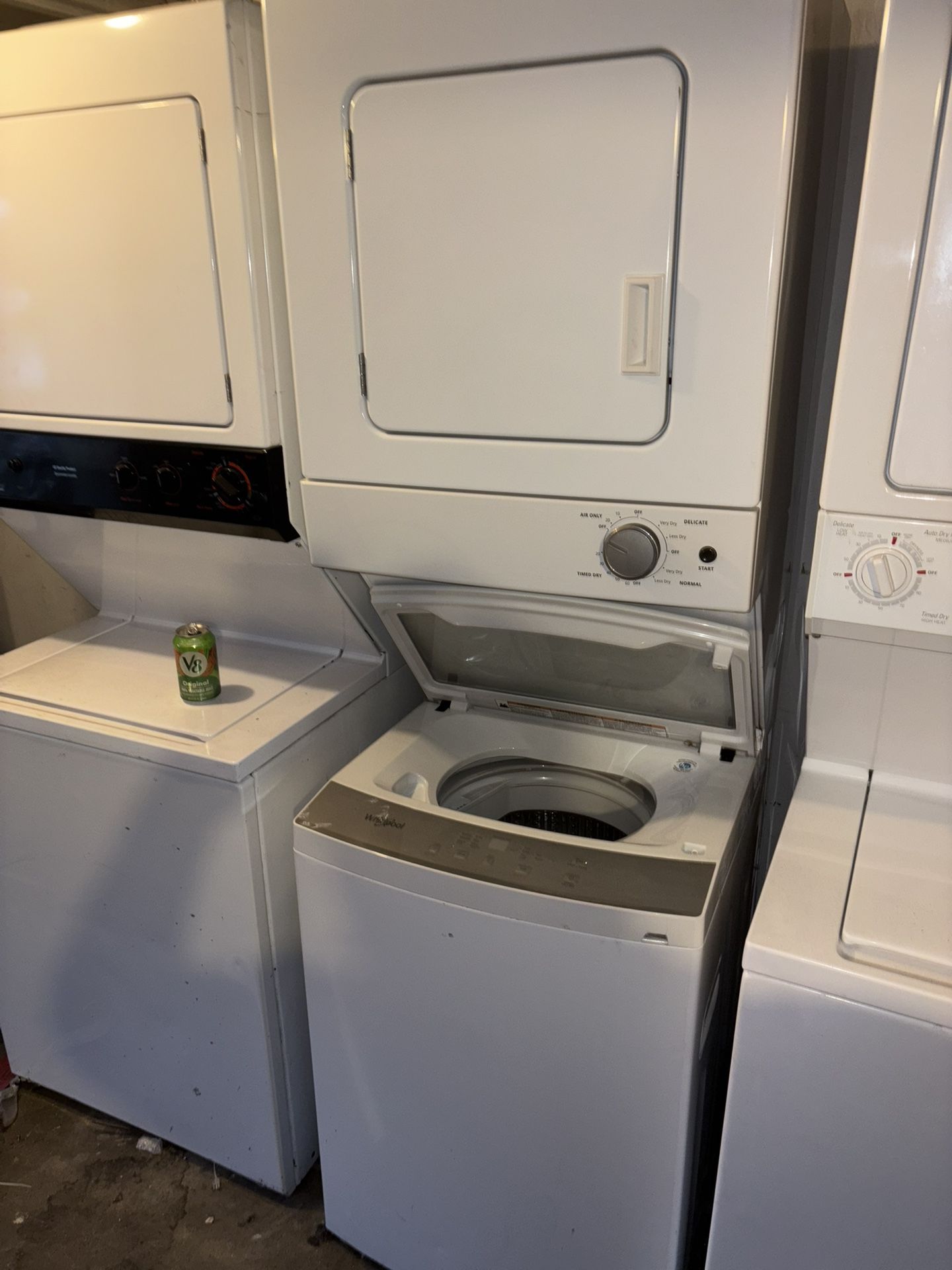 Whirlpool Laundry Unit On Good Working Condition