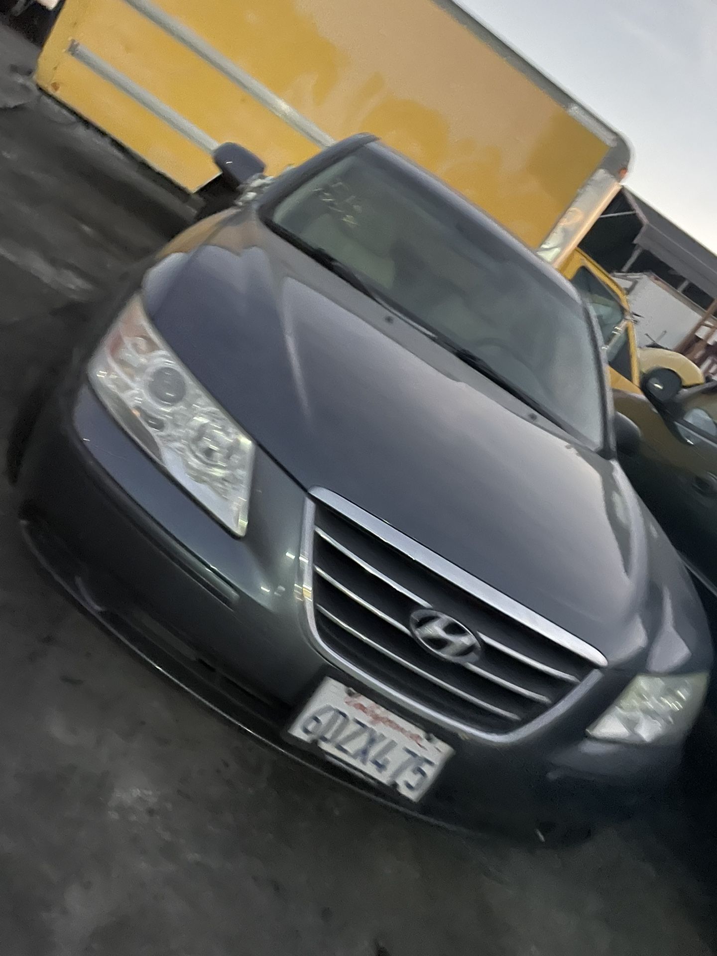 Parting Out 2009 Hyundai Sonata Parts
