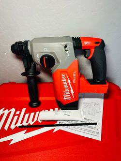 MILWAUKEE SDS HAMMER DRILL