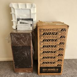 Vintage Bose 601 Series III 3 Floorstanding Speakers Direct Reflecting Loudspeaker Looks New never used Rare