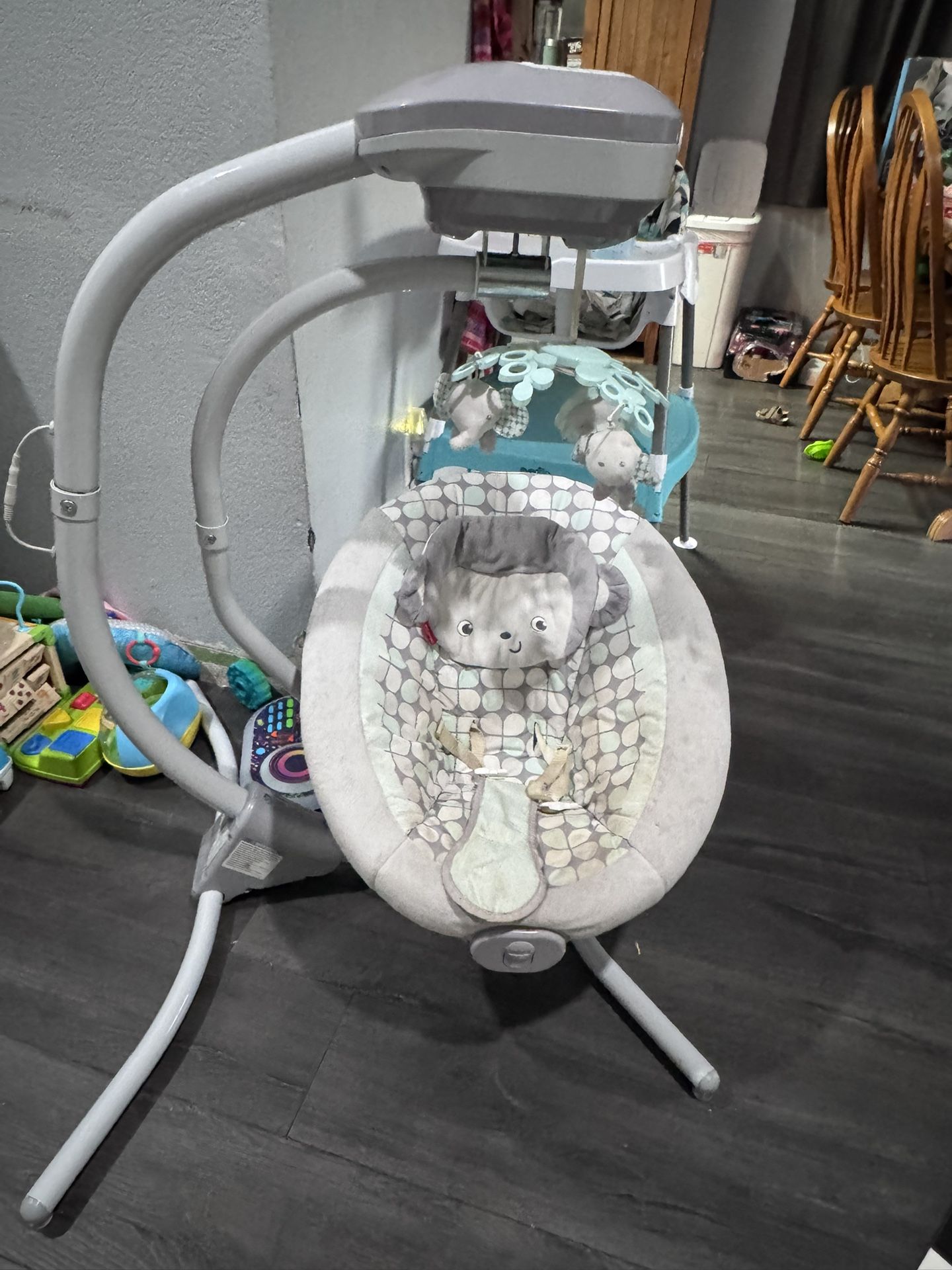 Fisher price Baby Swing