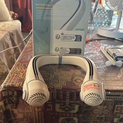 Rotor Halterneck Fan