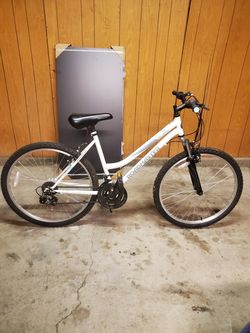 Roadmaster mountain bike