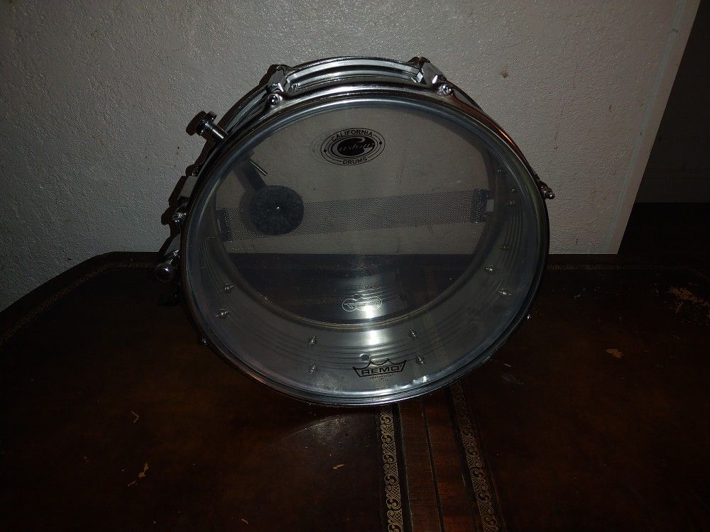 California Custom Drum Set Snare Drum